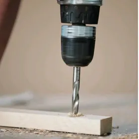 Mebel ussa mebelçi işgär gerek
