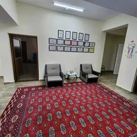 GURTLY HUSUSY PODWAL OFIS EÝES