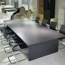 Konferensiya stol Столь