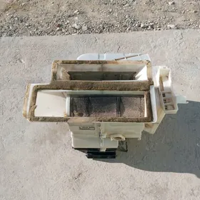 Nissan kombayn 94-99