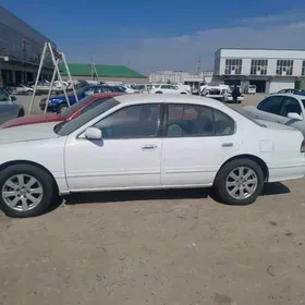 Nissan Cefiro 1995