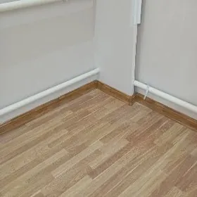laminat Pol ustasi