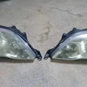 Titan Avalon fara.
