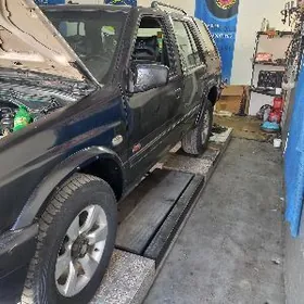 Opel Frontera 1993