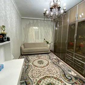 Мир 3 3 комнатная 5 этаж