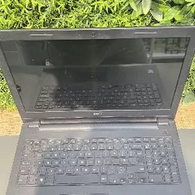 Dell noutbuk