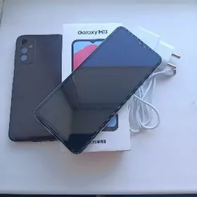 Samsung M13
