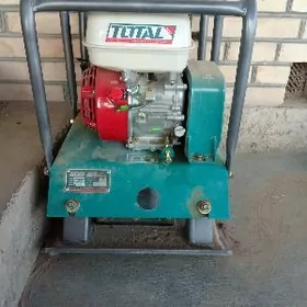 MTZ 82 2024