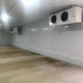 Arenda Holodilnik (140m2)