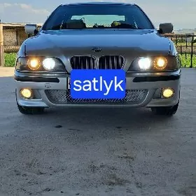 BMW E39 2000