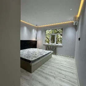 КУПЛЮ 1 КОМНАТНУЮ У ХОЗЯИНА