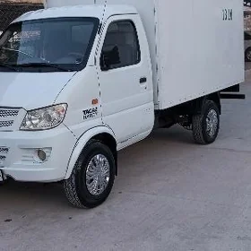 CAMC HN3250P34C6M 2015