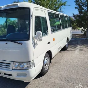 Awtobus hyzmaty