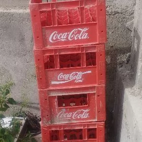 süýşeli cola salmak üçin ýaşik