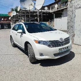 Toyota Venza 2011