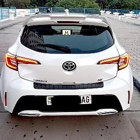 Toyota Corolla Hatchback 2021