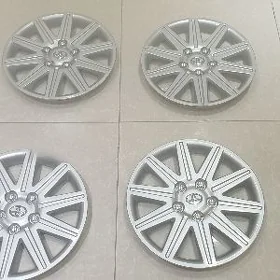 R15 Toýota Camry Grand kolpak