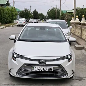 Toyota Corolla 2024