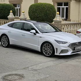 Hyundai Sonata 2021