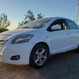 Toyota Yaris 2008