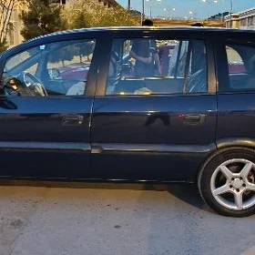 Opel Zafira 2000