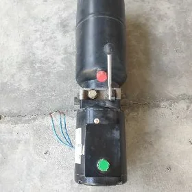 Podyomnigin motory