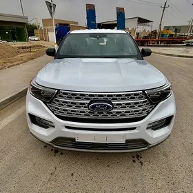 Ford Explorer 2021