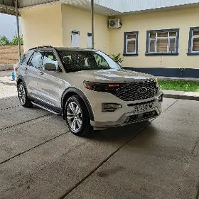 Ford Explorer 2020