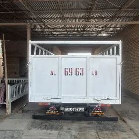 Mitsubishi Canter 2005
