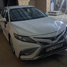 Toyota Camry 2022