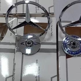 Mercedes emblema