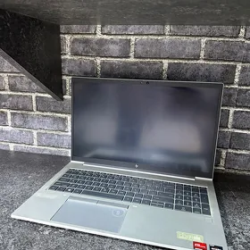 Hp Ryzen 5 /8Gb/256Gb