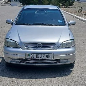 Opel Astra 2003