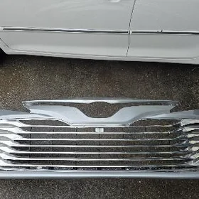 Toyota camry 2019 bamper