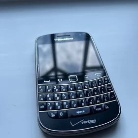 Blackberry Bold 9900