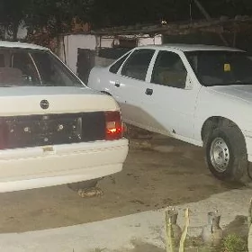Opel Vectra A morda