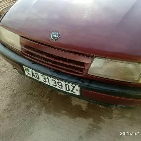 Opel Vectra 1992