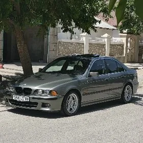 BMW E39 2002