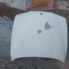 bmw kapot