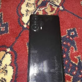 Pocco F5