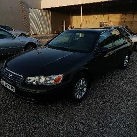 Toyota Camry 2000