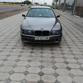 BMW E39 2003