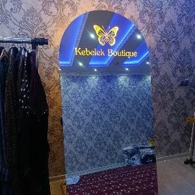 demir stoyka yazgyly ayna