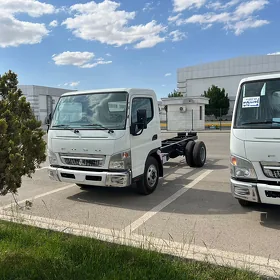 Mitsubishi Fuso 2025