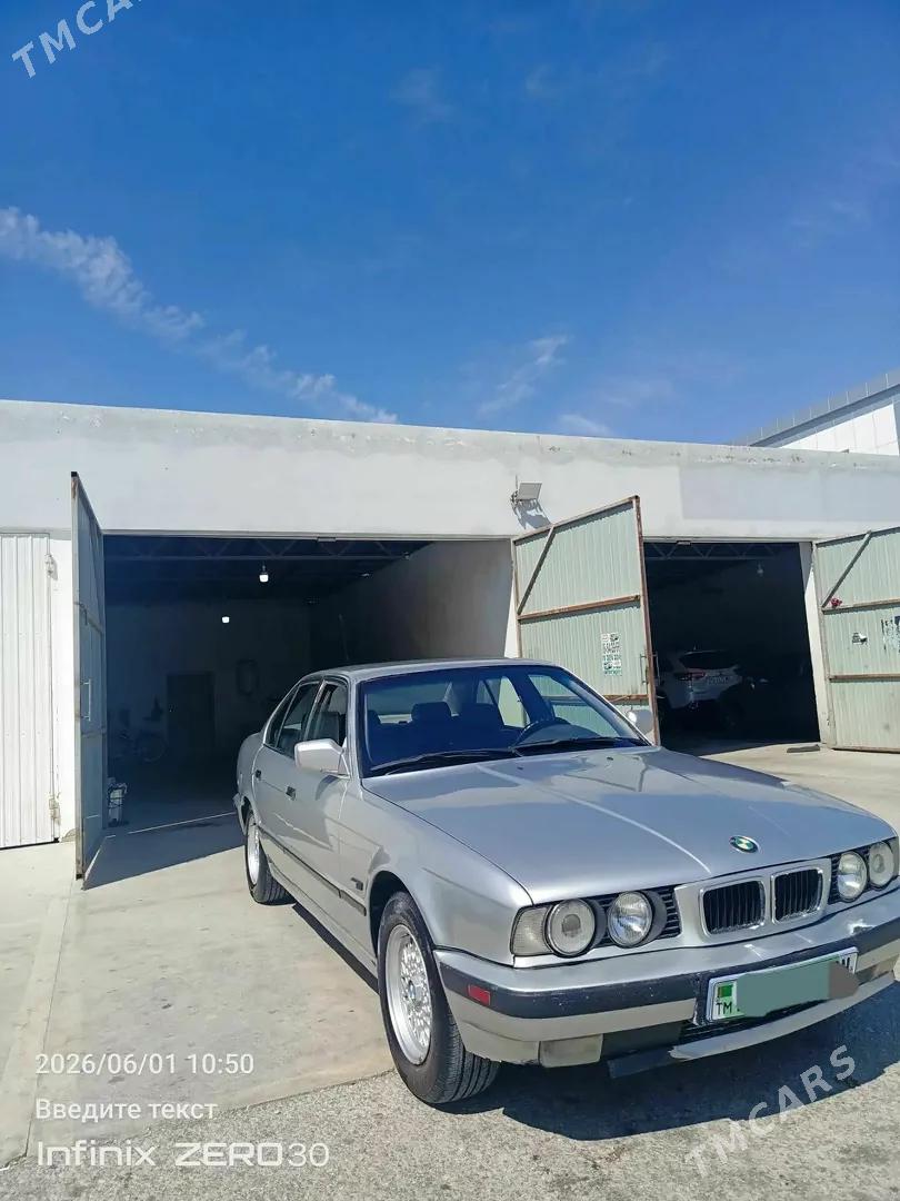 BMW 528 1990
