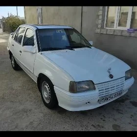 Opel Antara 1987