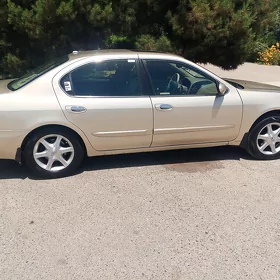Infiniti I30 2000