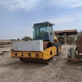 XCMG ZL50 2011