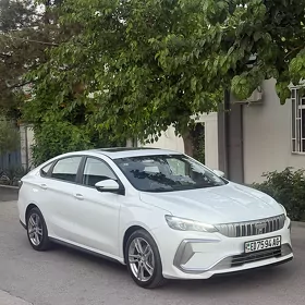 Geely Emgrand 2025