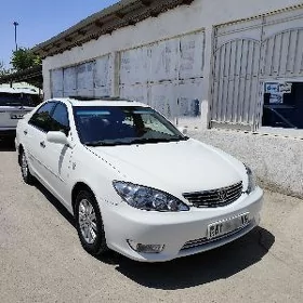 Toyota Camry 2005